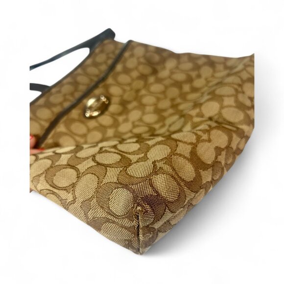 Coach Crossbody Bag & Wristlet Wallet Set – Fair, Well Loved, $25 Deal - Picture 4 of 11